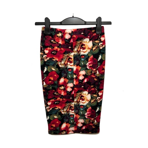 NWOT Forever 21 Watercolor Floral Print Pencil Skirt | Maximalist Bodycon Monet - Picture 2 of 3